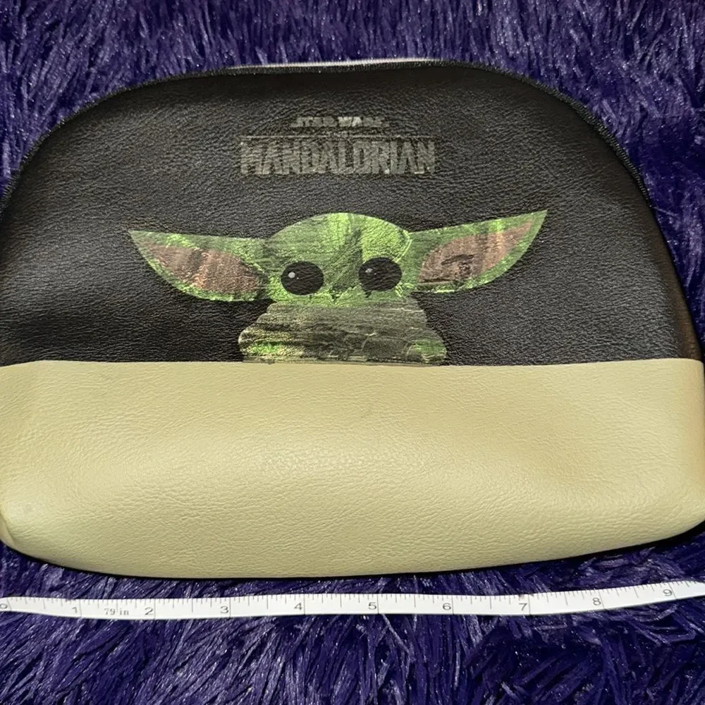 Star Wars Mandalorian baby Yoda  makeup pouch